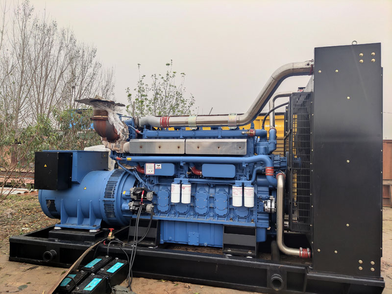 南阳柴油发电机组更换机油时,应遵循哪些步骤?