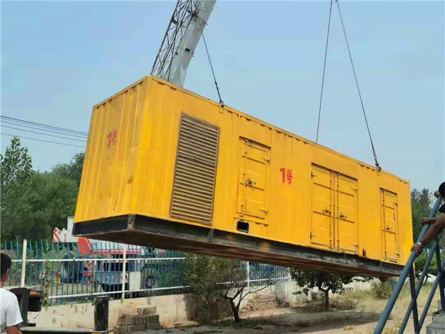 南阳300KW柴油发电机组油耗是多少?